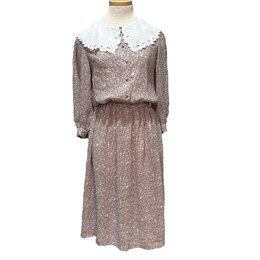Vintage Short Chic by Allison Leopold sz 10P taupe dress w/peter pan collar